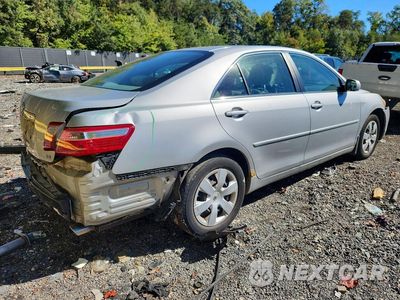 Trzecie zdjęcie samochodu z tyłu: 2007 TOYOTA CAMRY LE V6 VIN:4T1BK46K17U025751 - miniatura