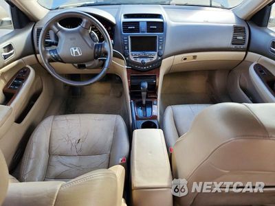 Zdjęcie 8 z 12 samochodu: 2006 HONDA ACCORD HYBRID VIN:JHMCN36576C003809 - miniatura