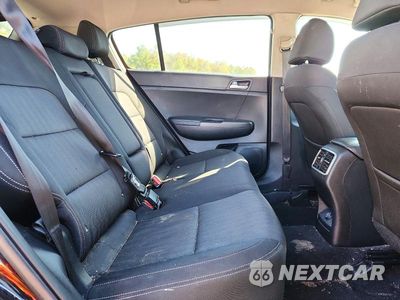 Zdjęcie 10 z 12 samochodu: 2020 KIA SPORTAGE LX VIN:KNDPM3AC0L7833886 - miniatura