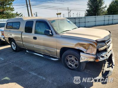 Czwarte zdjęcie samochodu z boku: 2006 CHEVROLET SILVERADO C1500 VIN:1GCEC19Z36Z270543 - miniatura