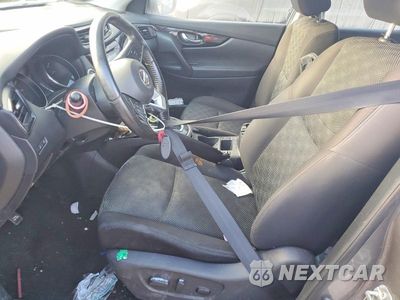 Zdjęcie 7 z 13 samochodu: 2017 NISSAN ROGUE SPORT SV VIN:JN1BJ1CRXHW137092 - miniatura