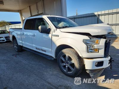 Czwarte zdjęcie samochodu z boku: 2016 FORD F150 SUPERCREW VIN:1FTFW1EF7GFC40116 - miniatura