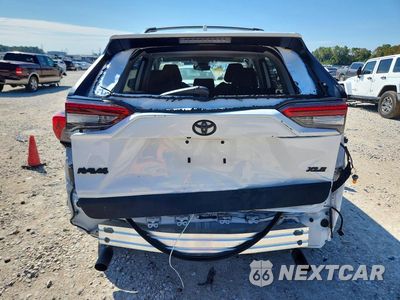 Zdjęcie 6 z 14 samochodu: 2025 TOYOTA RAV4 XLE VIN:2T3W1RFV3SC349068 - miniatura