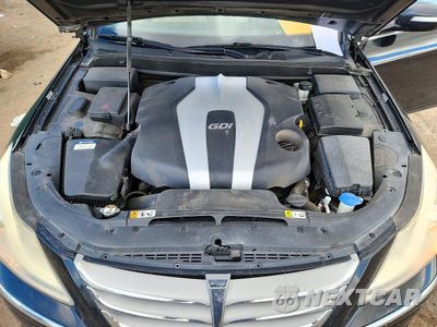 Zdjęcie 11 z 12 samochodu: 2014 HYUNDAI GENESIS 3.8L VIN:KMHGC4DD7EU260255 - miniatura