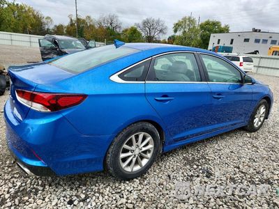 Trzecie zdjęcie samochodu z tyłu: 2018 HYUNDAI SONATA SE VIN:5NPE24AF4JH692911 - miniatura
