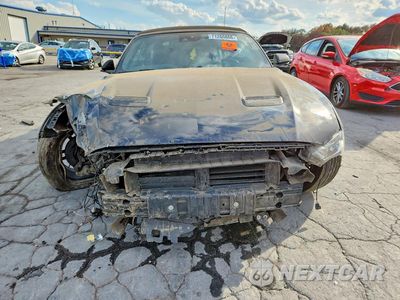 Piąte zdjęcie samochodu w środku: 2022 FORD MUSTANG VIN:1FATP8UH5N5107598 - miniatura