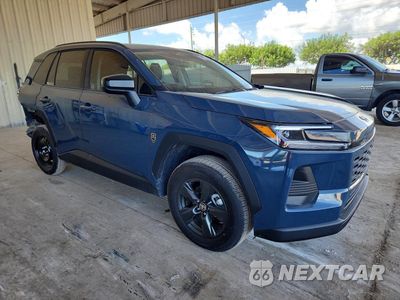 Czwarte zdjęcie samochodu z boku: 2026 TOYOTA RAV4 LE VIN:2T36DRBVXTC017417 - miniatura