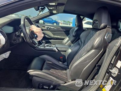 Zdjęcie 7 z 12 samochodu: 2020 BMW M8 VIN:WBSDZ0C00LCD53128 - miniatura