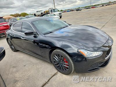 Czwarte zdjęcie samochodu z boku: 2017 MASERATI GHIBLI S VIN:ZAM57RTA9H1238098 - miniatura