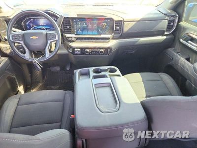 Zdjęcie 8 z 12 samochodu: 2025 CHEVROLET SILVERADO C1500 LT VIN:1GCRACEK2SZ272466 - miniatura