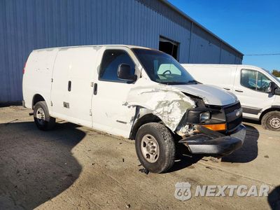 Czwarte zdjęcie samochodu z boku: 2005 CHEVROLET EXPRESS G3500 VIN:1GCHG35U051208523 - miniatura