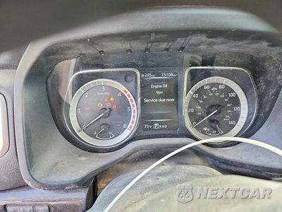 Zdjęcie 9 z 12 samochodu: 2017 NISSAN TITAN XD SV VIN:1N6BA1RP1HN557264 - miniatura