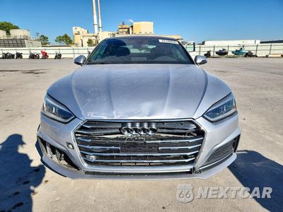 Piąte zdjęcie samochodu w środku: 2019 AUDI A5 PREMIUM PLUS VIN:WAUTNAF50KA034022 - miniatura