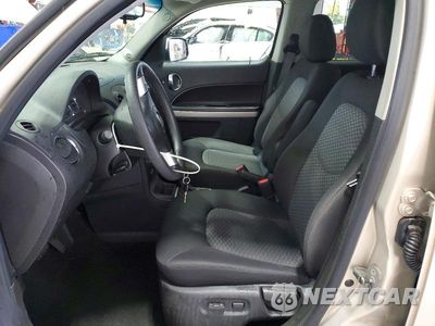 Zdjęcie 7 z 13 samochodu: 2009 CHEVROLET HHR LT VIN:3GNCA23B69S586140 - miniatura