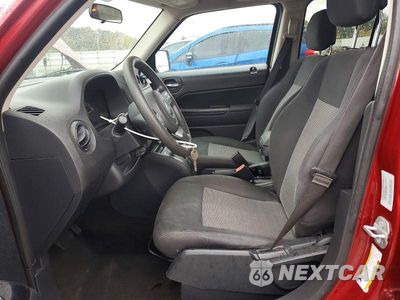 Zdjęcie 7 z 13 samochodu: 2015 JEEP PATRIOT SPORT VIN:1C4NJRBB6FD323671 - miniatura