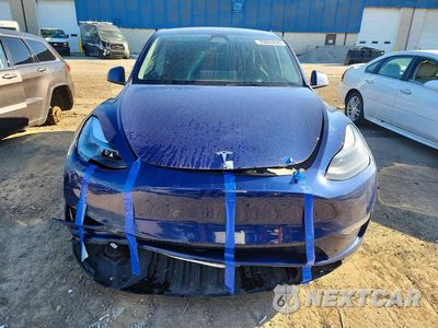 Piąte zdjęcie samochodu w środku: 2024 TESLA MODEL Y VIN:7SAYGDED0RF166165 - miniatura