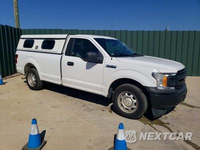 Czwarte zdjęcie samochodu z boku: 2019 FORD F150 VIN:1FTMF1CB4KKC26732 - miniatura