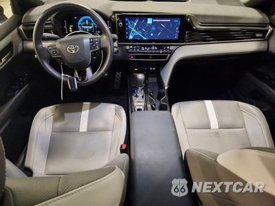 Zdjęcie 8 z 12 samochodu: 2025 TOYOTA CAMRY SE VIN:4T1DBADK4SU019655 - miniatura