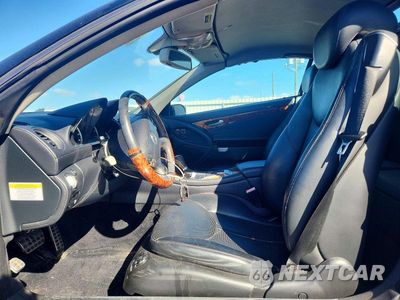 Zdjęcie 7 z 12 samochodu: 2007 MERCEDES-BENZ SL 550 VIN:WDBSK71FX7F125852 - miniatura