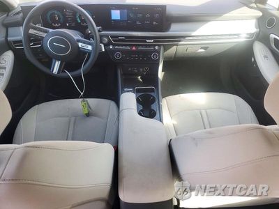 Zdjęcie 8 z 12 samochodu: 2025 HYUNDAI SONATA SEL VIN:KMHL64JA5SA456269 - miniatura
