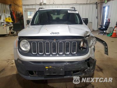 Piąte zdjęcie samochodu w środku: 2018 JEEP RENEGADE SPORT VIN:ZACCJBAB0JPH56848 - miniatura