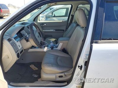 Zdjęcie 7 z 12 samochodu: 2008 MERCURY MARINER HEV VIN:4M2CU39H98KJ32891 - miniatura