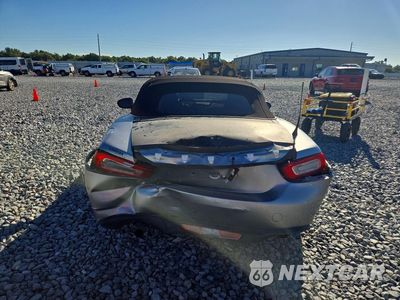 Zdjęcie 6 z 12 samochodu: 2017 FIAT 124 SPIDER CLASSICA VIN:JC1NFAEK4H0118937 - miniatura