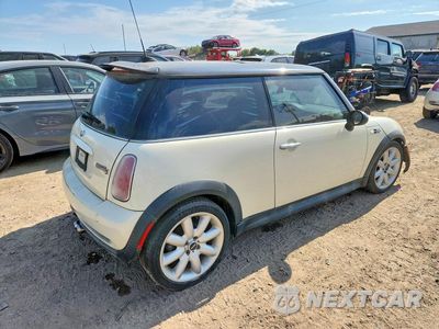 Trzecie zdjęcie samochodu z tyłu: 2005 MINI COOPER S VIN:WMWRE335X5TG96874 - miniatura