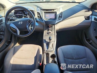 Zdjęcie 8 z 13 samochodu: 2016 HYUNDAI ELANTRA SE VIN:5NPDH4AE8GH748004 - miniatura