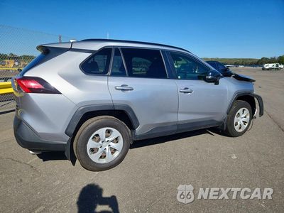 Trzecie zdjęcie samochodu z tyłu: 2020 TOYOTA RAV4 LE VIN:JTMG1RFV9LD065378 - miniatura