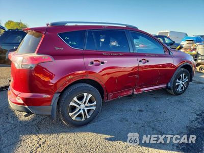 Trzecie zdjęcie samochodu z tyłu: 2018 TOYOTA RAV4 LE VIN:2T3BFREV7JW731747 - miniatura