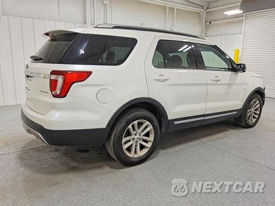 Trzecie zdjęcie samochodu z tyłu: 2016 FORD EXPLORER XLT VIN:1FM5K7D85GGC65731 - miniatura