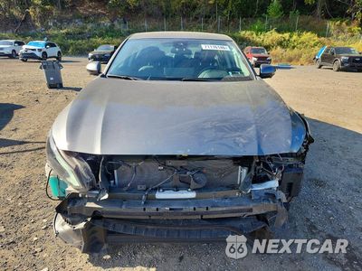 Piąte zdjęcie samochodu w środku: 2024 NISSAN ALTIMA SL VIN:1N4BL4EW4RN399571 - miniatura
