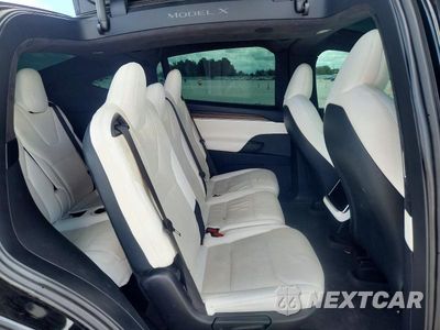 Zdjęcie 11 z 13 samochodu: 2022 TESLA MODEL X VIN:7SAXCAE58NF356482 - miniatura