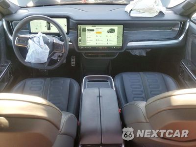 Zdjęcie 8 z 13 samochodu: 2023 RIVIAN R1S ADVENTURE VIN:7PDSGABAXPN019239 - miniatura