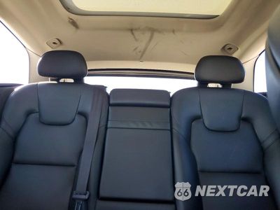 Zdjęcie 10 z 13 samochodu: 2019 VOLVO XC60 T5 MOMENTUM VIN:LYV102DK9KB247437 - miniatura