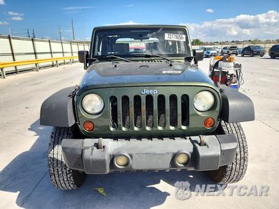 Piąte zdjęcie samochodu w środku: 2009 JEEP WRANGLER X VIN:1J4FA24109L747433 - miniatura
