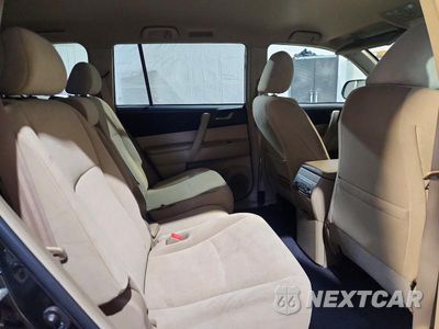 Zdjęcie 11 z 13 samochodu: 2012 TOYOTA HIGHLANDER BASE VIN:5TDBK3EH0CS105805 - miniatura
