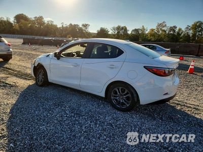 Drugie zdjęcie samochodu z przodu: 2019 TOYOTA YARIS LE VIN:3MYDLBYVXKY517613 - miniatura