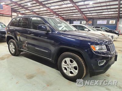 Czwarte zdjęcie samochodu z boku: 2014 JEEP GRAND CHEROKEE LAREDO VIN:1C4RJFAG8EC315282 - miniatura