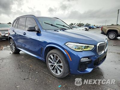 Czwarte zdjęcie samochodu z boku: 2019 BMW X5 XDRIVE50I VIN:5UXJU2C51KLN64347 - miniatura