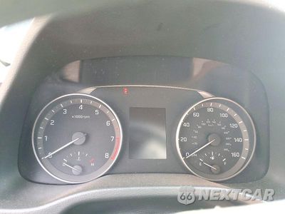 Zdjęcie 9 z 12 samochodu: 2018 HYUNDAI ELANTRA SE VIN:KMHD74LF1JU449391 - miniatura