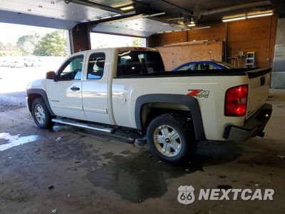 Drugie zdjęcie samochodu z przodu: 2010 CHEVROLET SILVERADO K1500 LT VIN:1GCSKSE34AZ293738 - miniatura