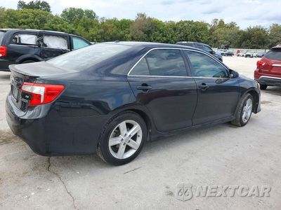 Trzecie zdjęcie samochodu z tyłu: 2013 TOYOTA CAMRY SE VIN:4T1BF1FK3DU246069 - miniatura