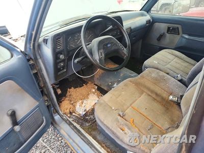 Zdjęcie 8 z 12 samochodu: 1990 FORD BRONCO II VIN:1FMCU14T1LUA47574 - miniatura