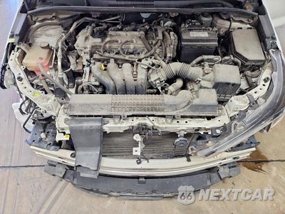 Zdjęcie 11 z 13 samochodu: 2021 TOYOTA COROLLA LE VIN:JTDEPMAE7MJ124625 - miniatura