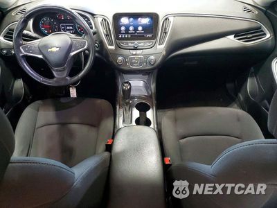 Zdjęcie 8 z 12 samochodu: 2020 CHEVROLET MALIBU RS VIN:1G1ZG5ST0LF120270 - miniatura