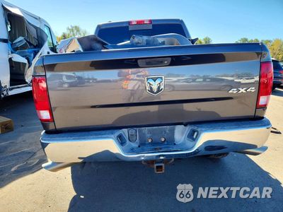 Zdjęcie 6 z 12 samochodu: 2016 RAM 1500 SLT VIN:1C6RR7LT5GS334316 - miniatura