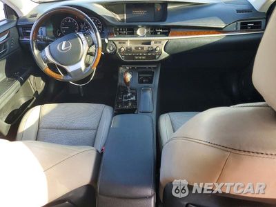Zdjęcie 8 z 12 samochodu: 2015 LEXUS ES 350 VIN:JTHBK1GG4F2189887 - miniatura