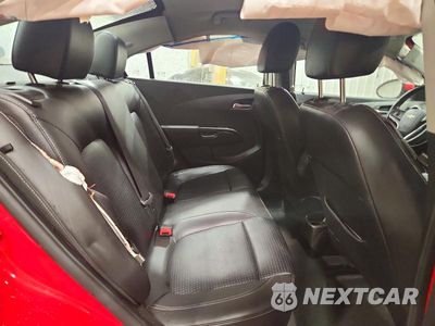Zdjęcie 10 z 12 samochodu: 2019 CHEVROLET SONIC PREMIER VIN:1G1JF5SB1K4122692 - miniatura